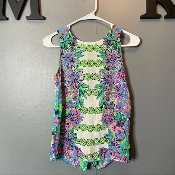 Lilly Pulitzer Iona Silk Button Back Top in Crossed Lions size XS - Picture 1 of 9